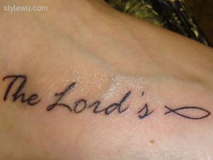 25-aweinspiring-jesus-fish-tattoos-3